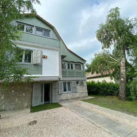Maison Amaryllis Apartman Zamardi *